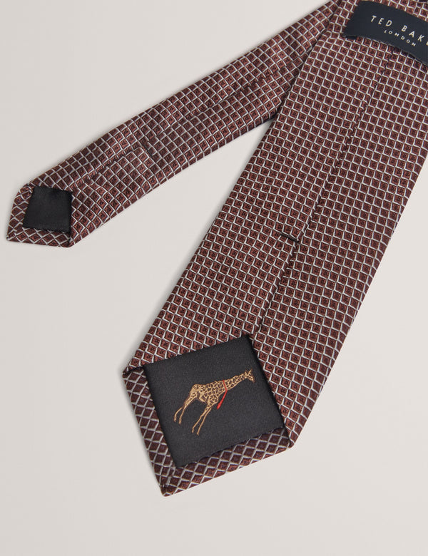HIYDE | MAROON