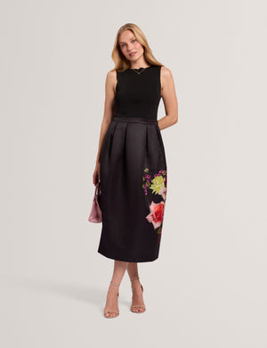 VENELLA | BLACK