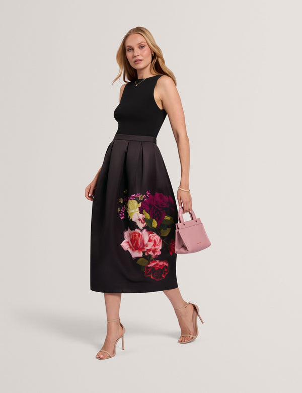 VENELLA | BLACK
