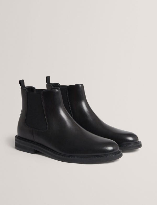 TRAVAN | BLACK