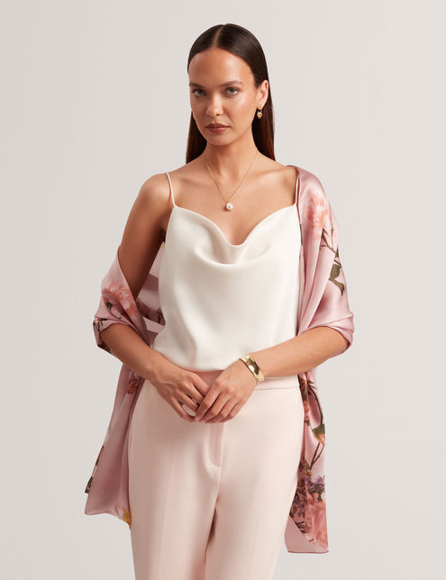 POLLIES | PINK