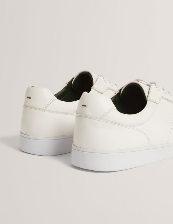 DOLNEY | WHITE