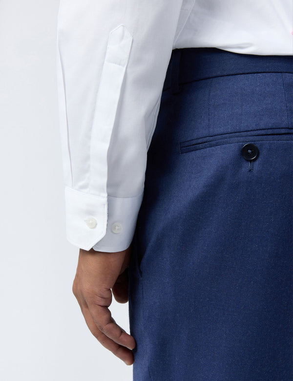 EMILE | WHITE