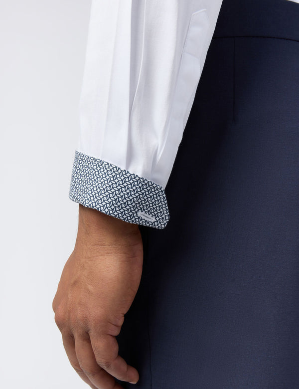 EMILE | WHITE
