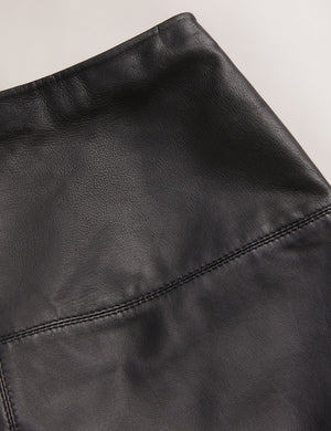 VALIAT | BLACK