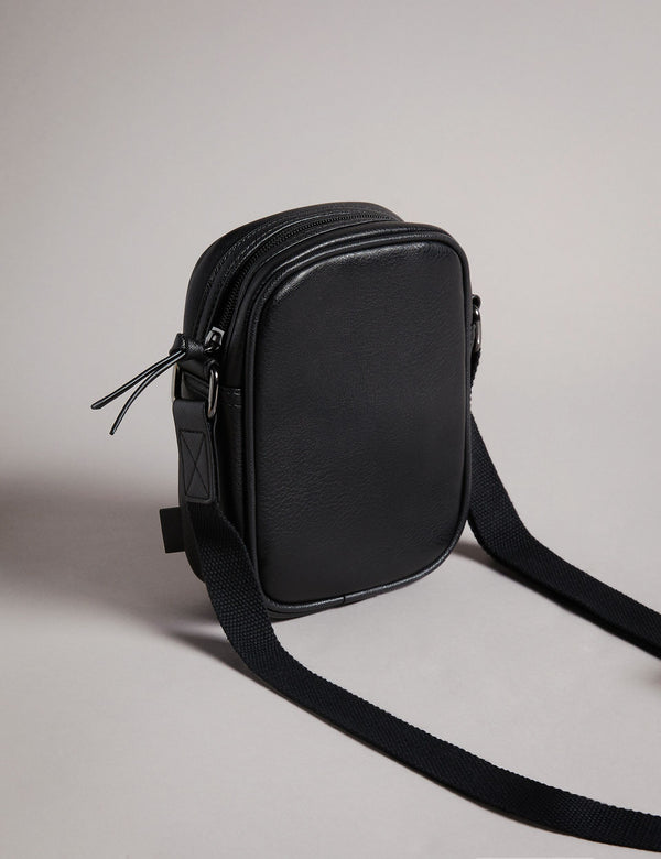 EVVER | BLACK