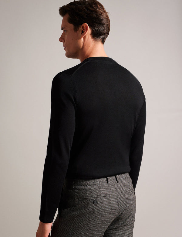 CARNBY | BLACK