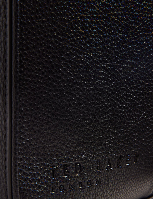 KADEN | BLACK
