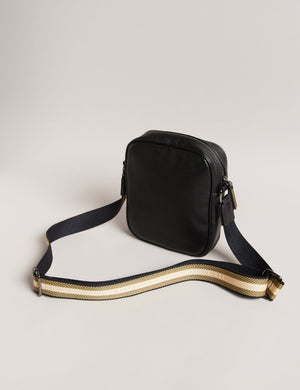 KIIAN | BLACK
