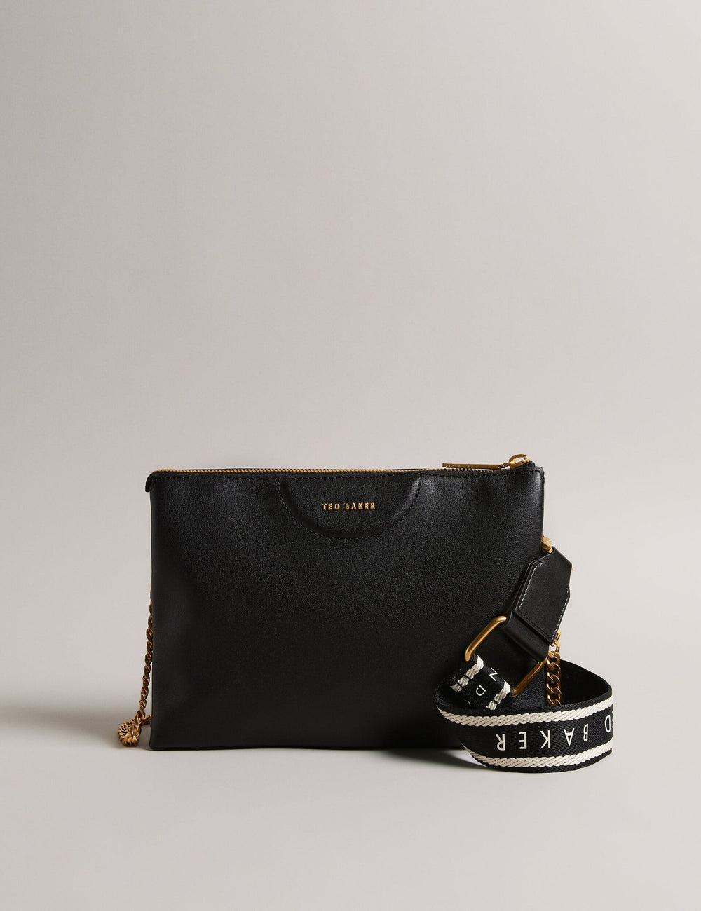 ESILLE | BLACK