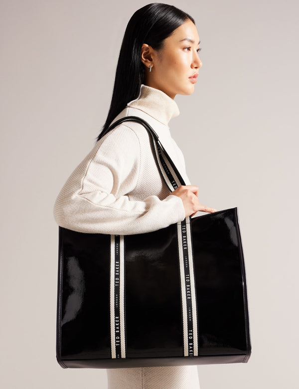 CELINIE | BLACK