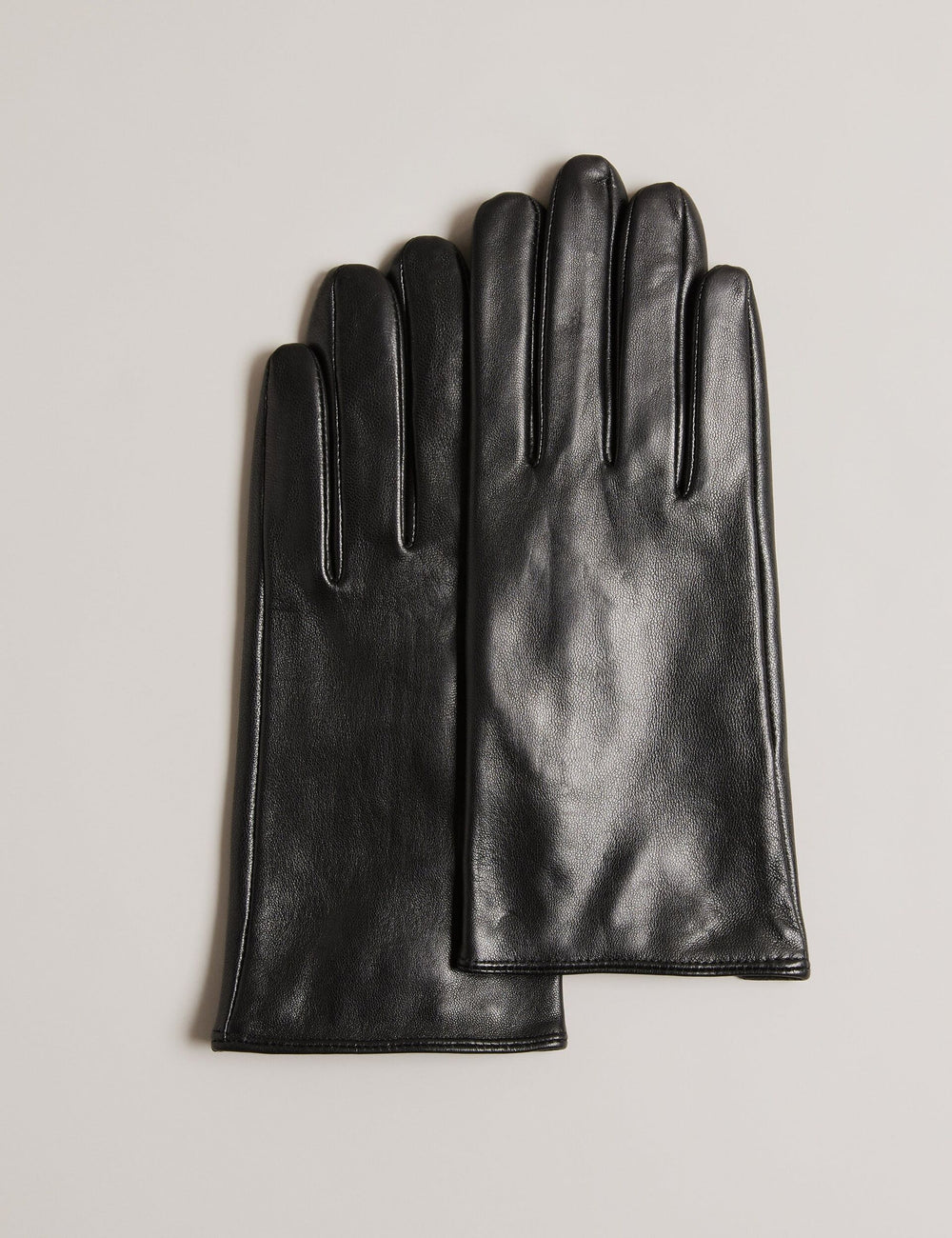 ARLEOS | JET-BLACK