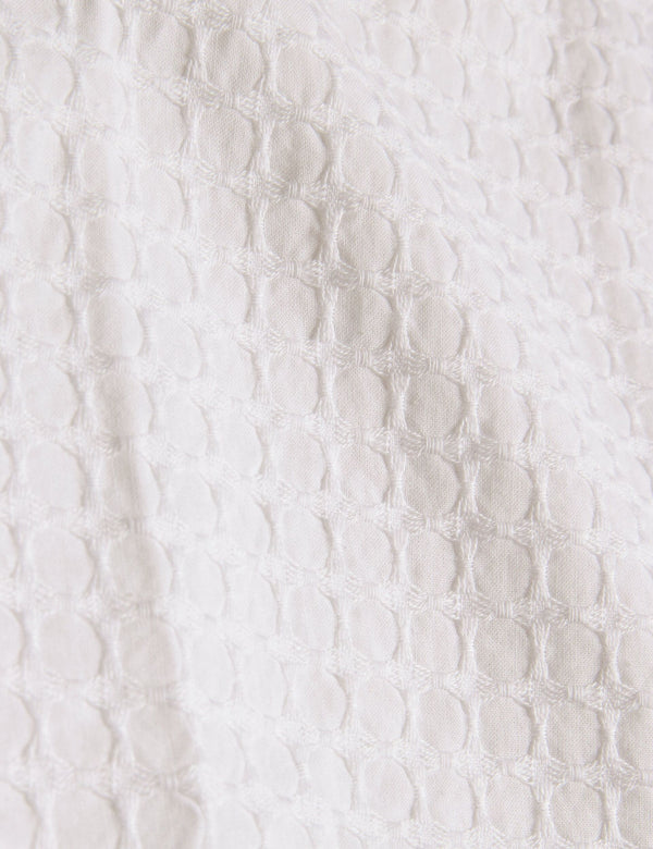 OISE | WHITE