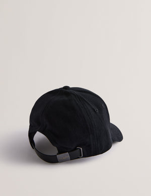 FREDDS | BLACK