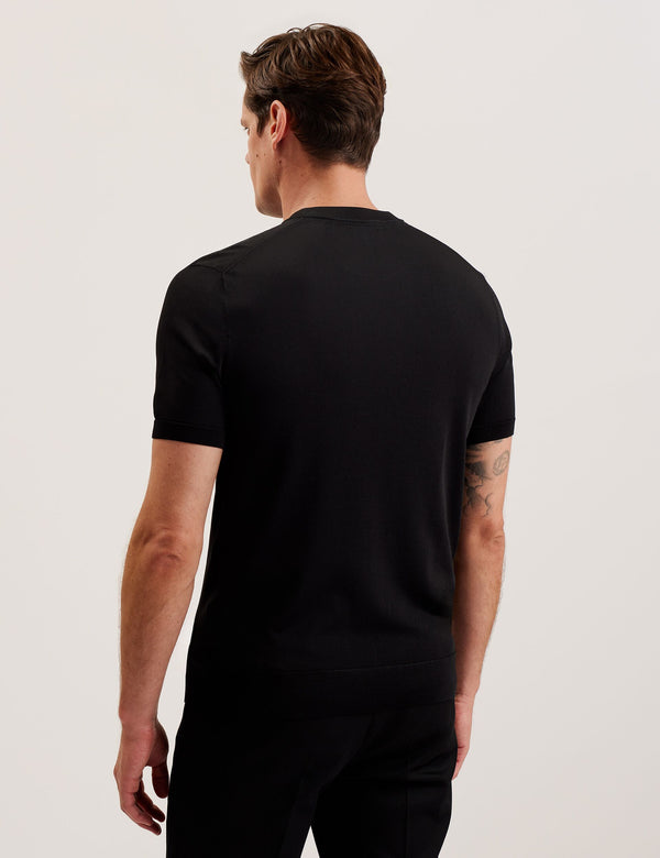 REYON | BLACK