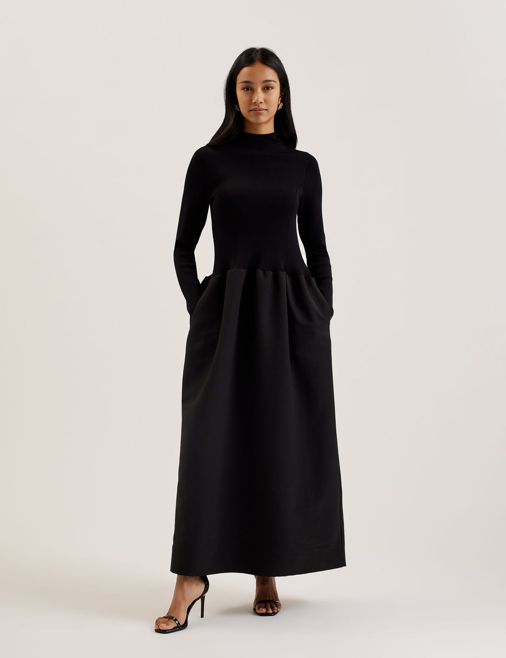 PYLIA | BLACK