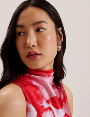 KOHANA | RED