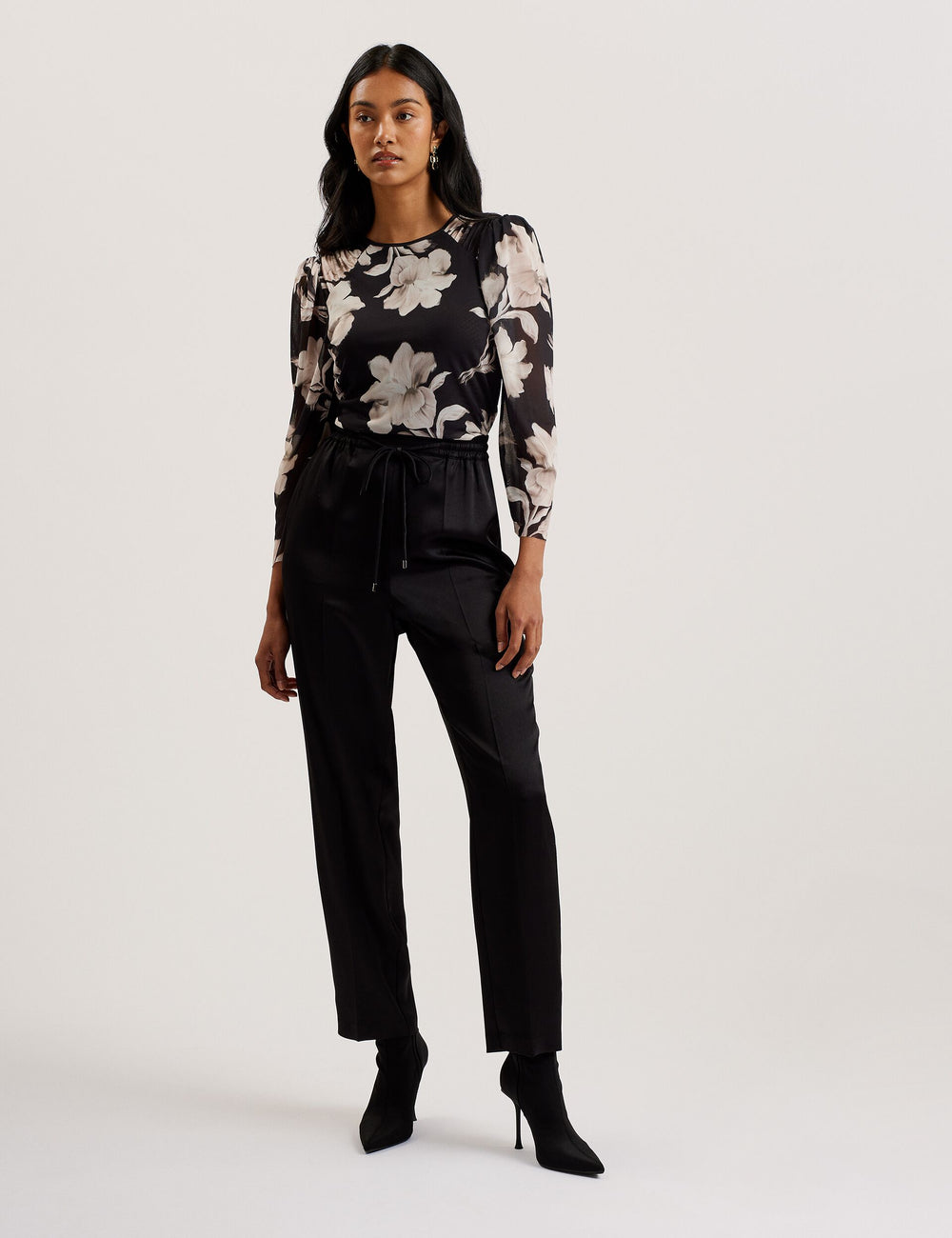 NATORI | BLACK
