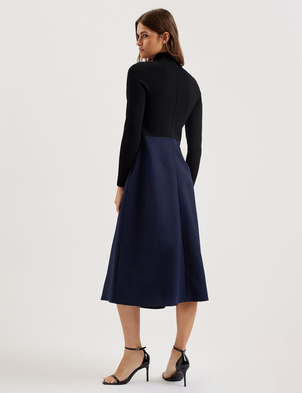 CHIRA | BLACK