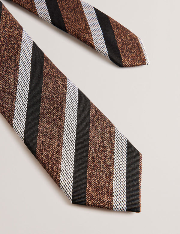 WEISMUL | DK-BROWN