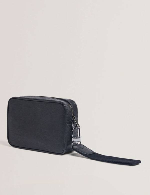 GRIFIN | BLACK