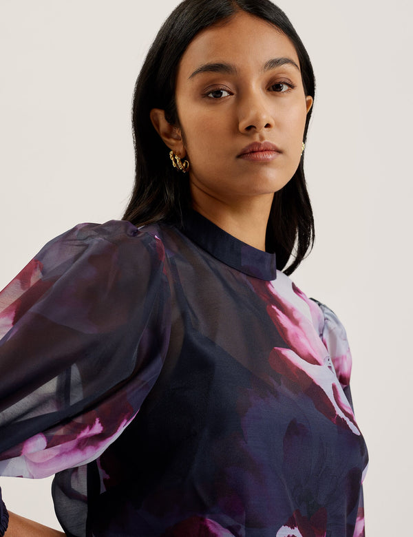 CATALO | NAVY