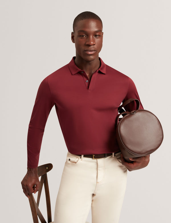 IGNAC | MAROON