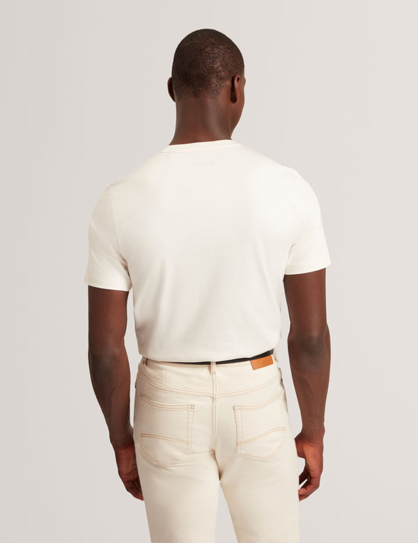 KONRRAD | WHITE