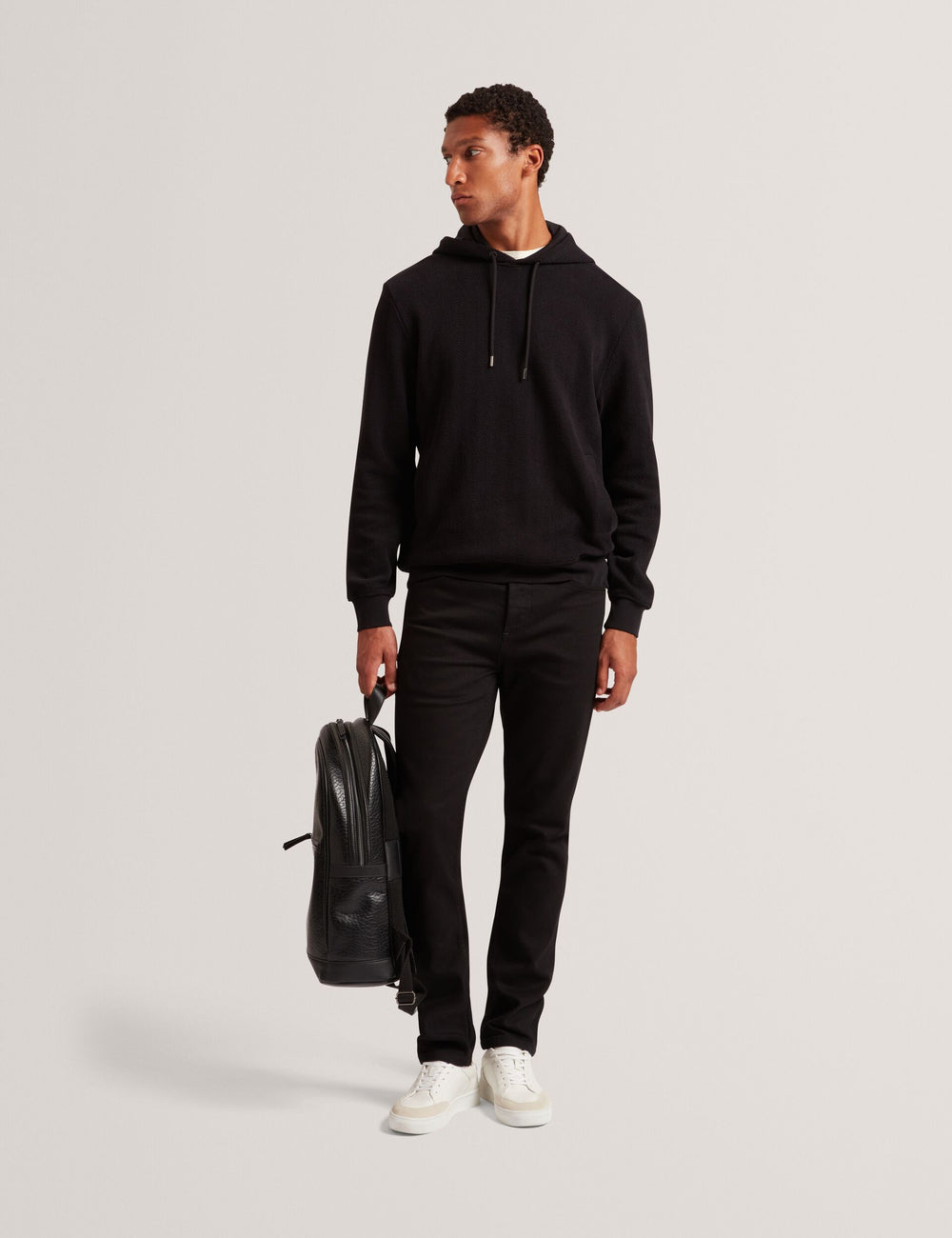 SEATLE | BLACK