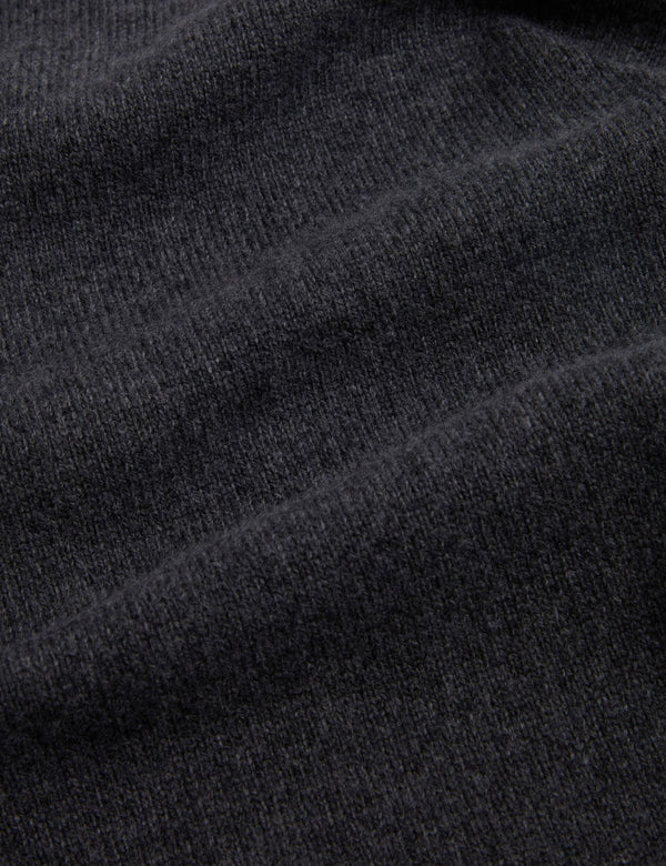 OWAINE | CHARCOAL