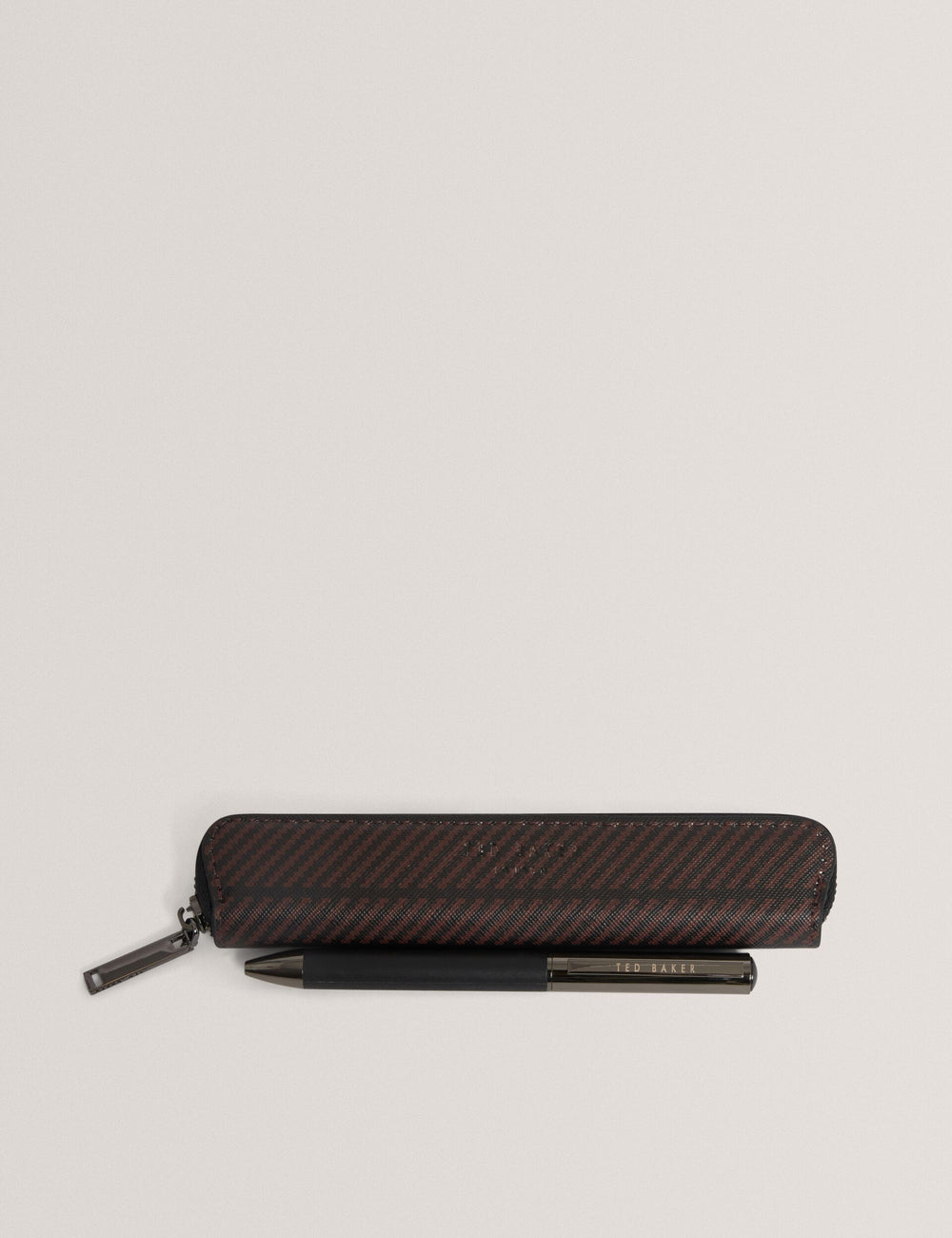 WENDALL | BLACK