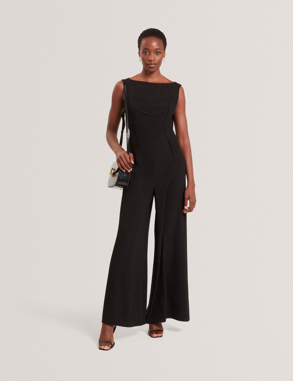 LIIVIA | BLACK