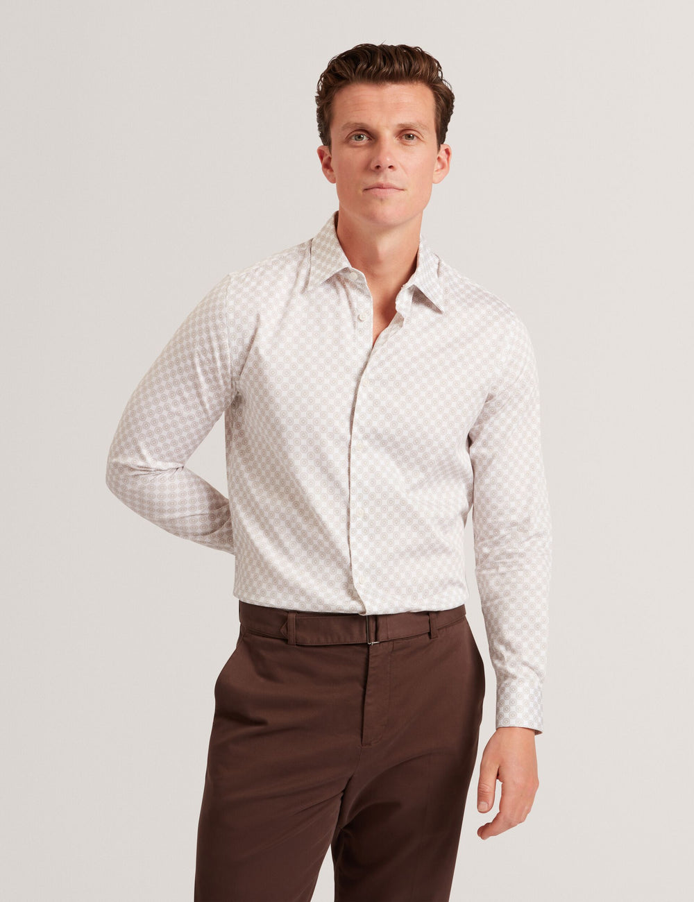 SEF | TAUPE