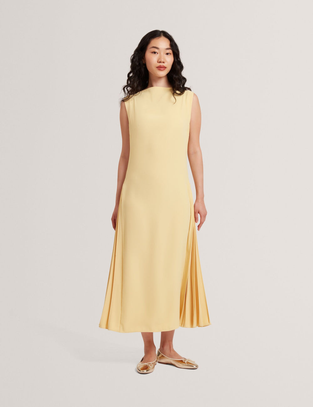 DAHRCY | LT-YELLOW