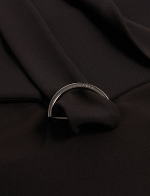 INDRIB | BLACK