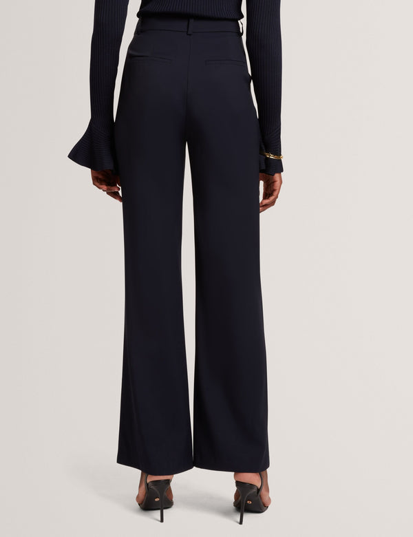 LUTTE | NAVY