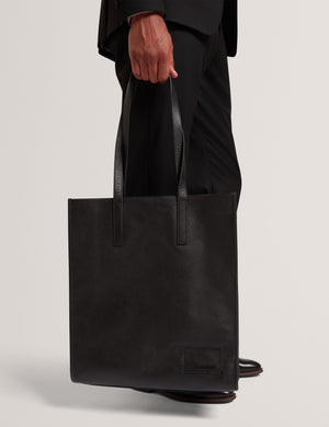 GRIFFIS | BLACK