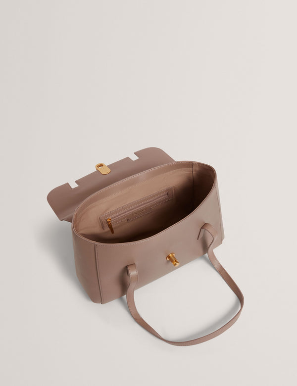 KKIAH | TAUPE