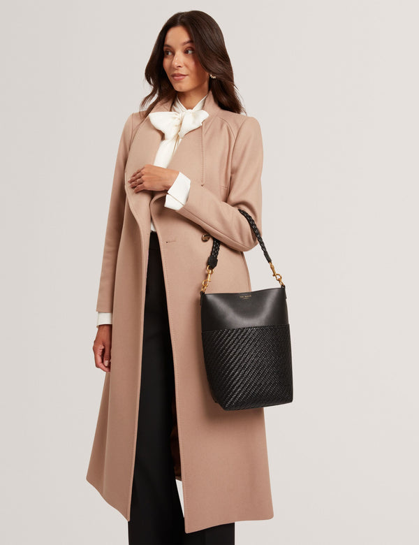 WYYNIE | BLACK