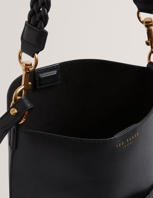 WYYNIE | BLACK