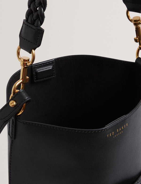 WYYNIE | BLACK