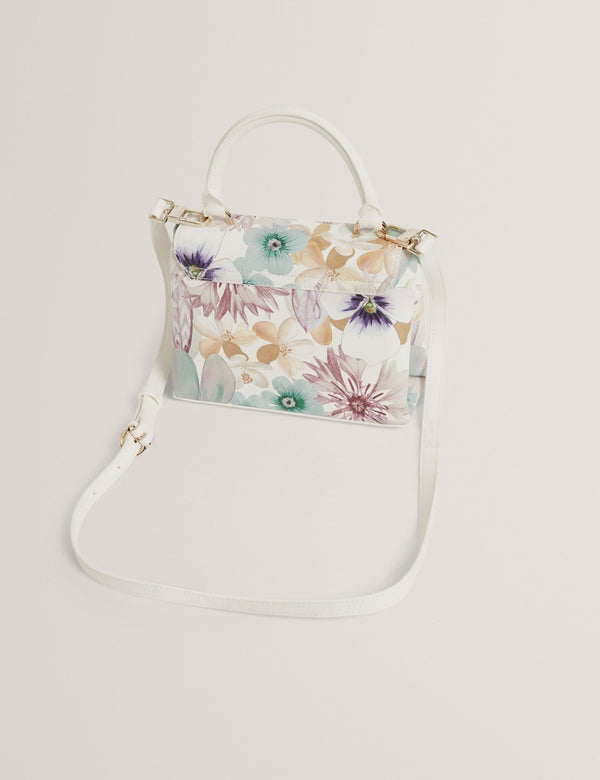 HELENSI | WHITE