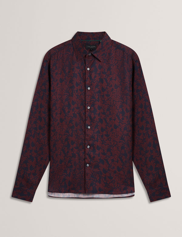 AKSELLE | MAROON