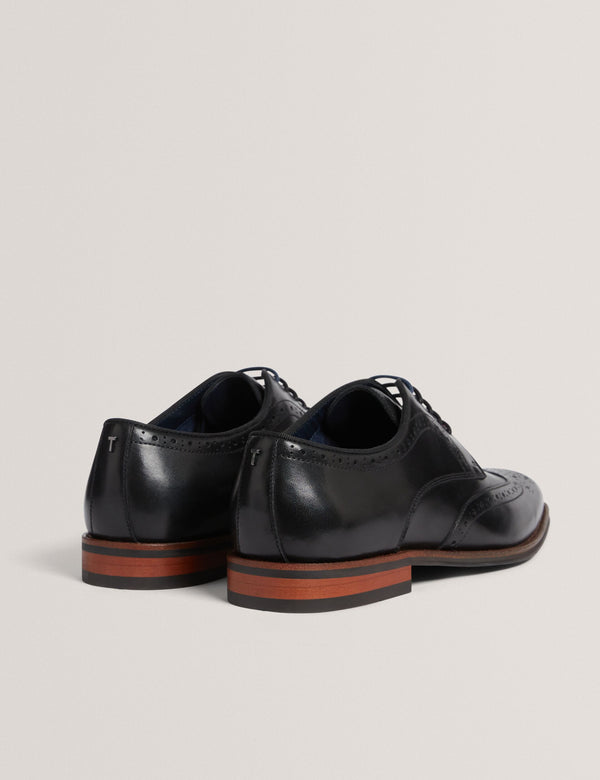 MARKUSE | BLACK