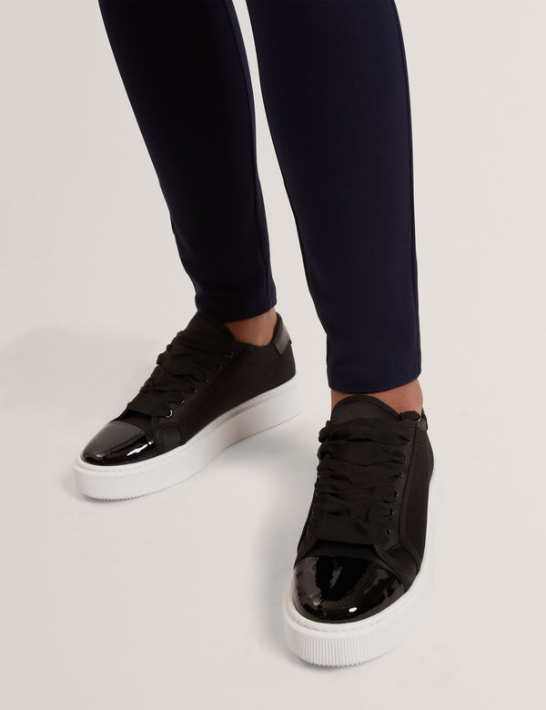 ZAIINA | BLACK