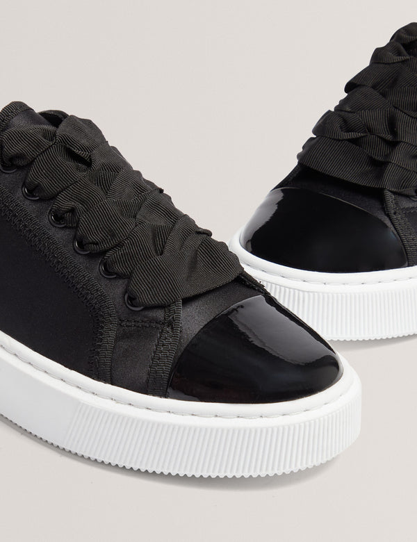 ZAIINA | BLACK