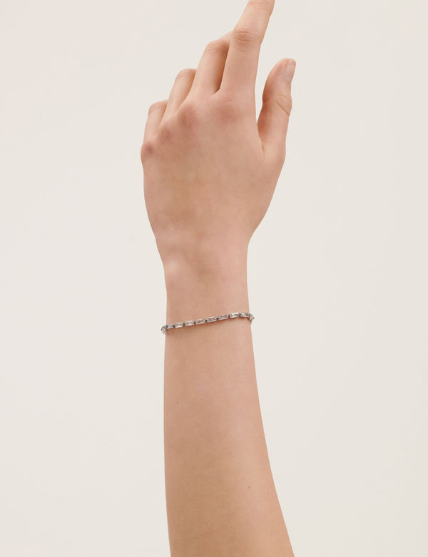 ISELA | SILVER